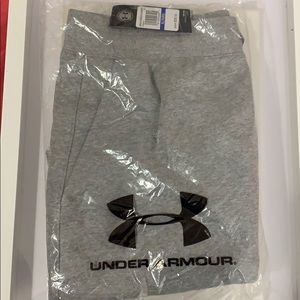 NWT Men’s Under Armour sweatshort